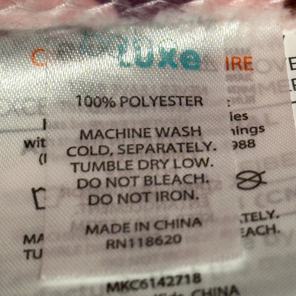 Manhattan Baby Luxe Plush Elephant Floral Lovey/Security Blanket - Picture 8 of 8